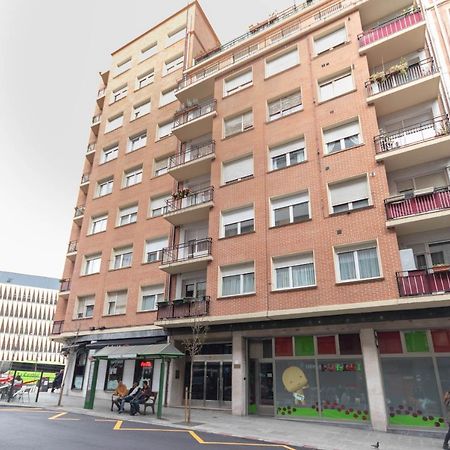Apartamento con vistas al Estadio San Mamés Bilbao Extérieur photo