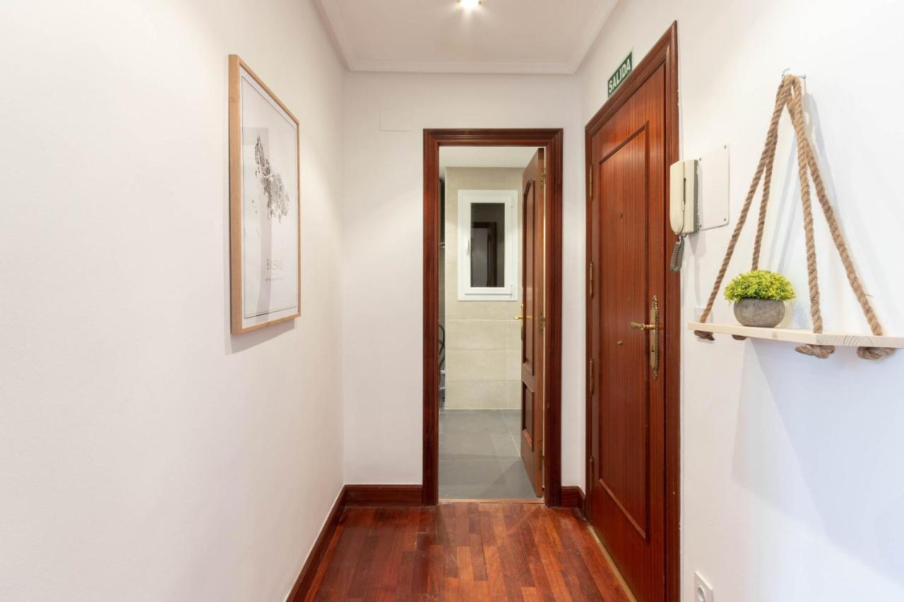 Apartamento con vistas al Estadio San Mamés Bilbao Extérieur photo