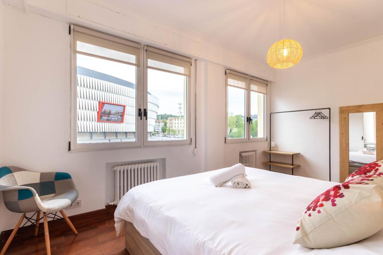 Apartamento con vistas al Estadio San Mamés Bilbao Extérieur photo