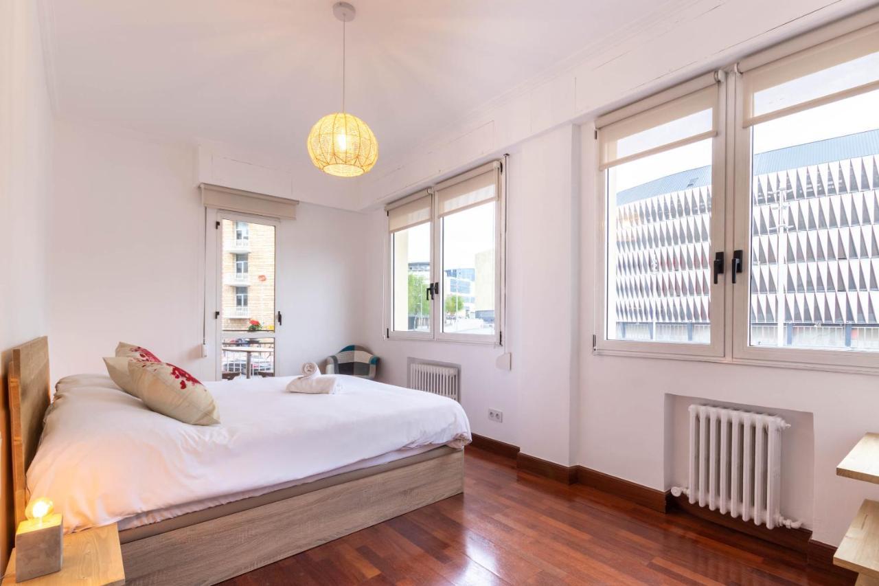 Apartamento con vistas al Estadio San Mamés Bilbao Extérieur photo